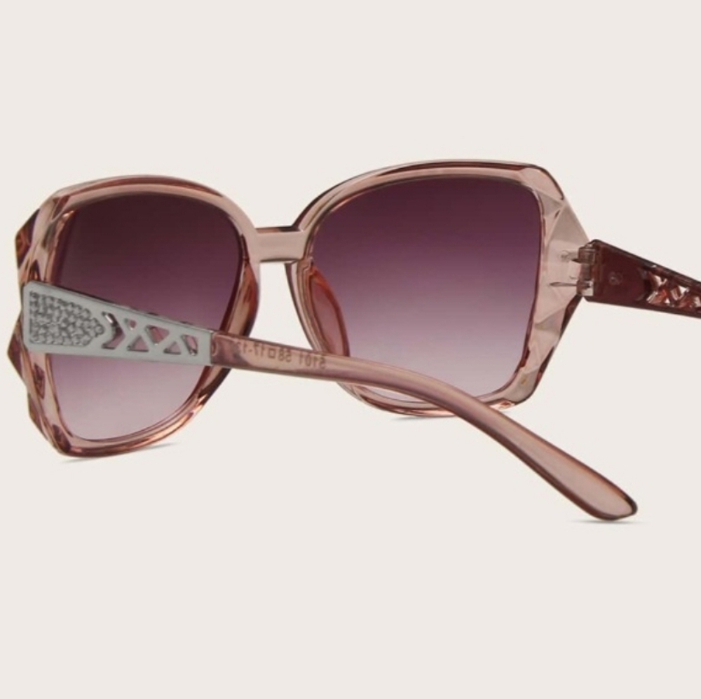NIP Rose gold tinted lens sunglasses & case - Picture 4 of 5